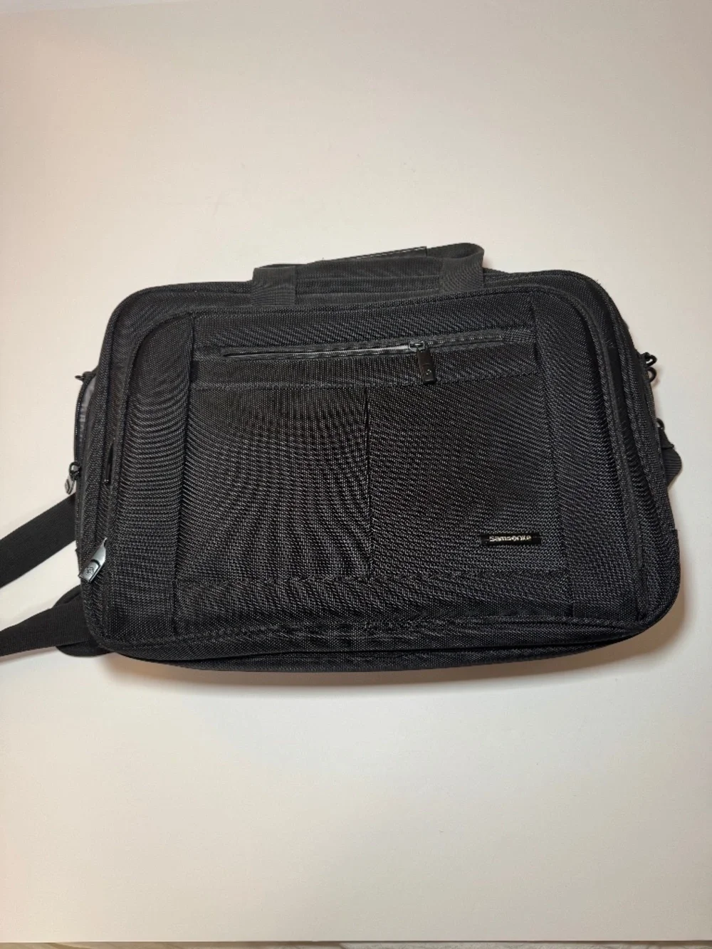 Samsonite Laptop Briefcase Black Expandable Business Travel Bag Shoulder Strap